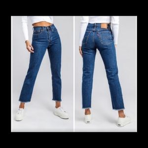 Levi's Wedgie Straight Jeans SOLD